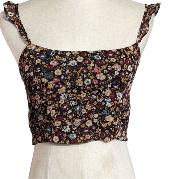 Supernatural by Secret Mission Black Floral Crop Top NWT - Picture 2 of 7